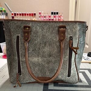 Beautiful Stylish Gray and Brown Leather Tote Bag With Conceal Carry Pocket